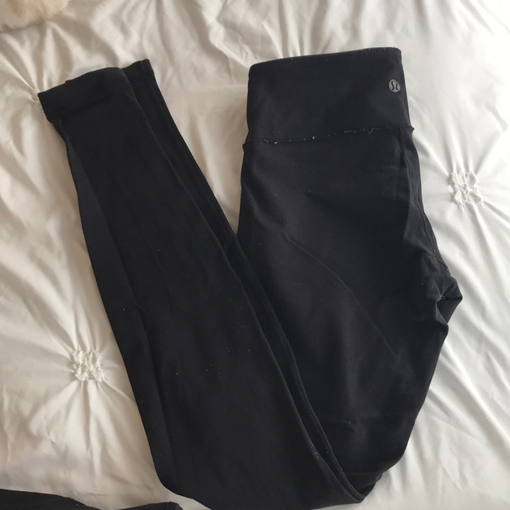 Wonder under lululemon legging